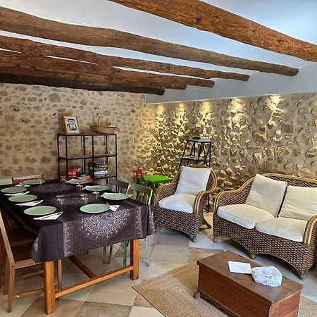 Maset Del Riu Guest House Valderrobres Exterior foto
